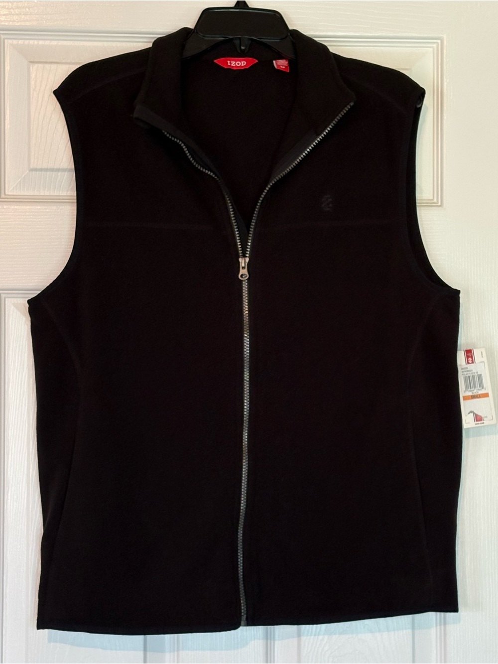 Izod Men’s Black Full-Zip Fleece Vest